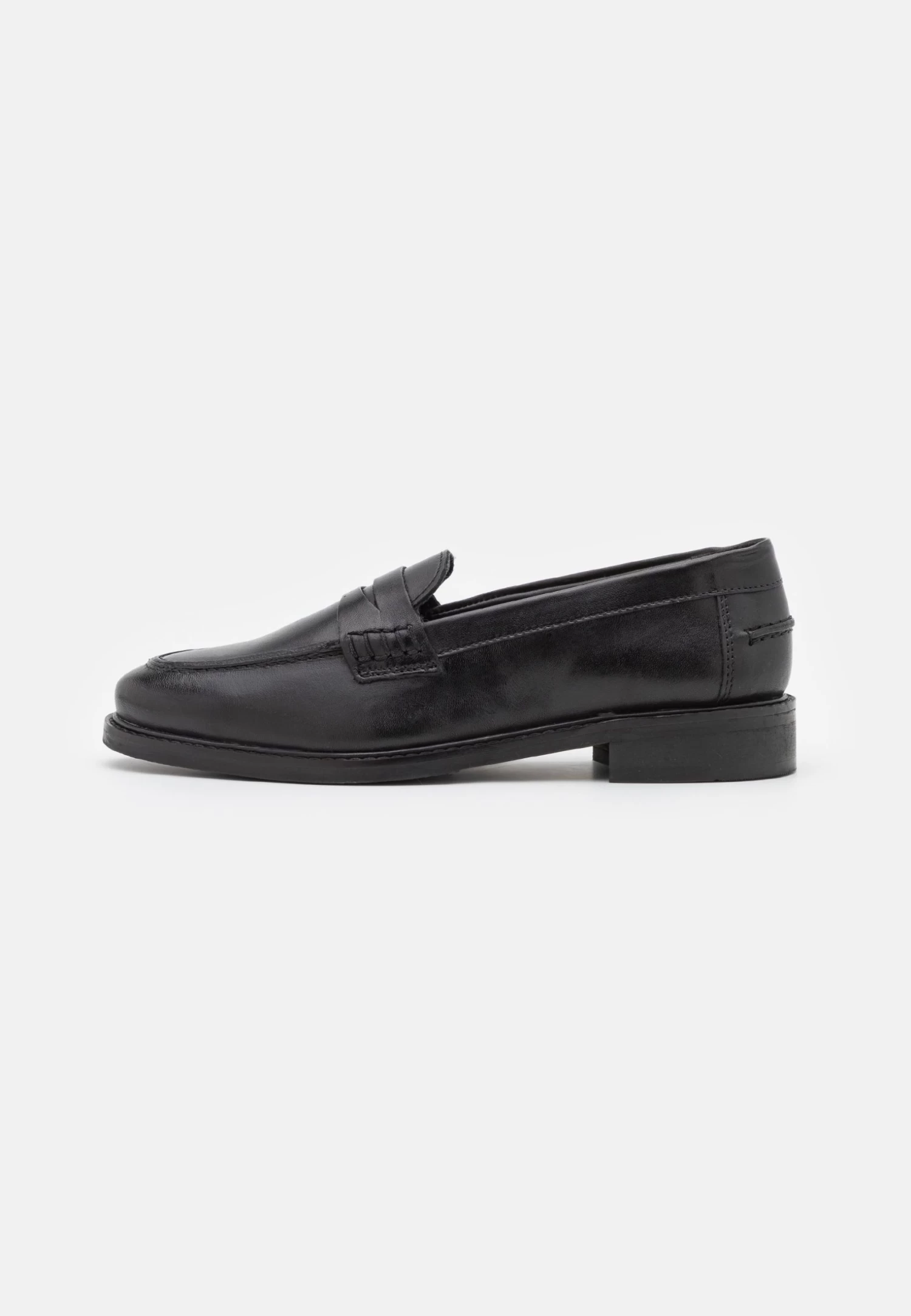 Pier One Leather - Slip-Ons - Black 4 Pier One Leather - Slip-Ons - Black - Image 2