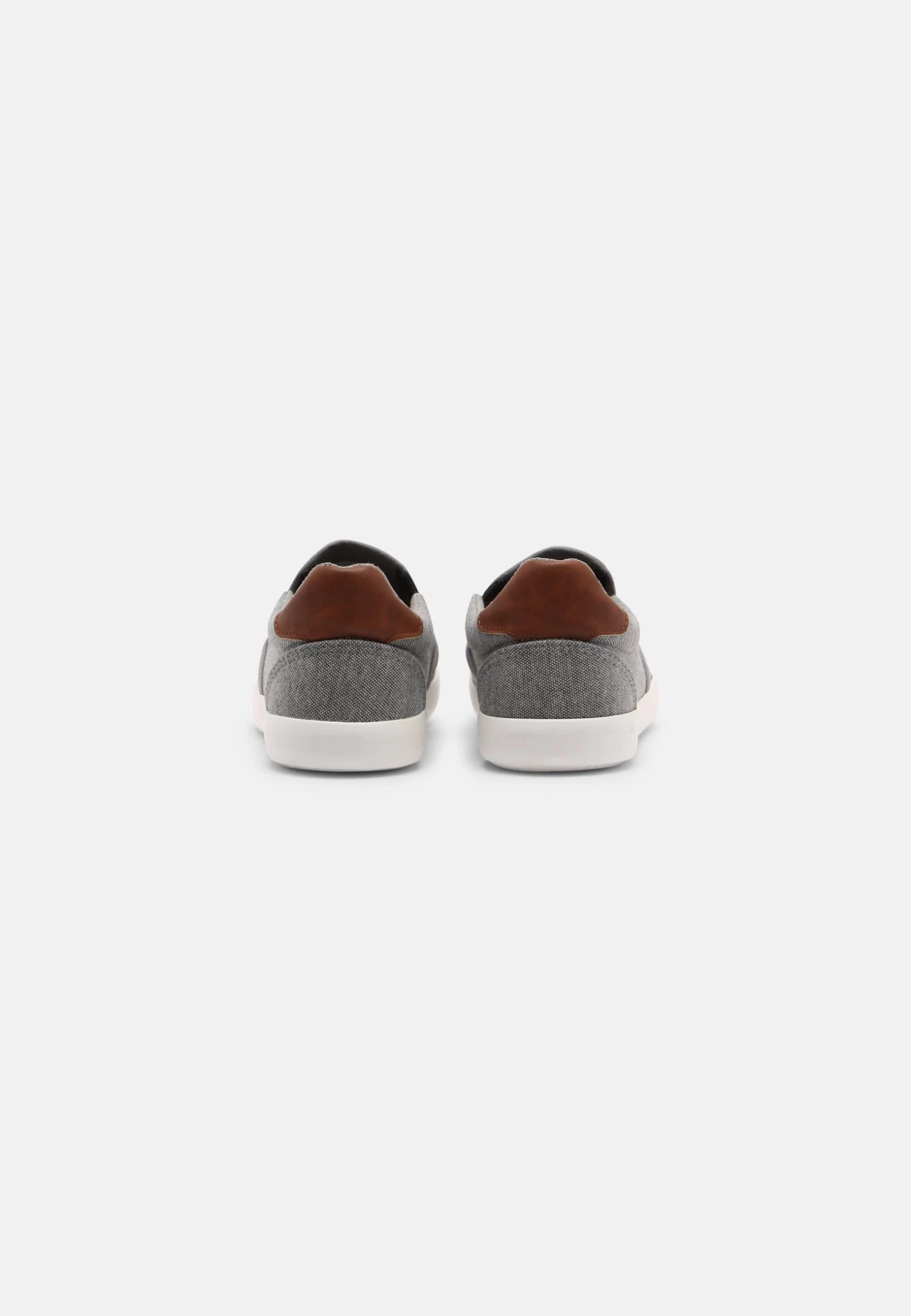 Pier One Unisex - Slip-Ons - Dark Grey 5 Pier One Unisex - Slip-Ons - Dark Grey - Image 3