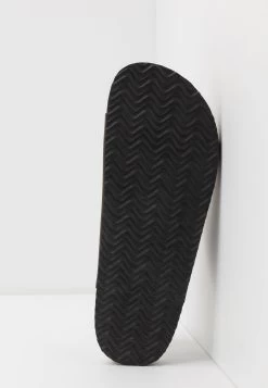 Pier One Unisex - Slippers - Brown -Shoe Style Sales 23e143c048ee4fd8b5e22a3556ccfbfb