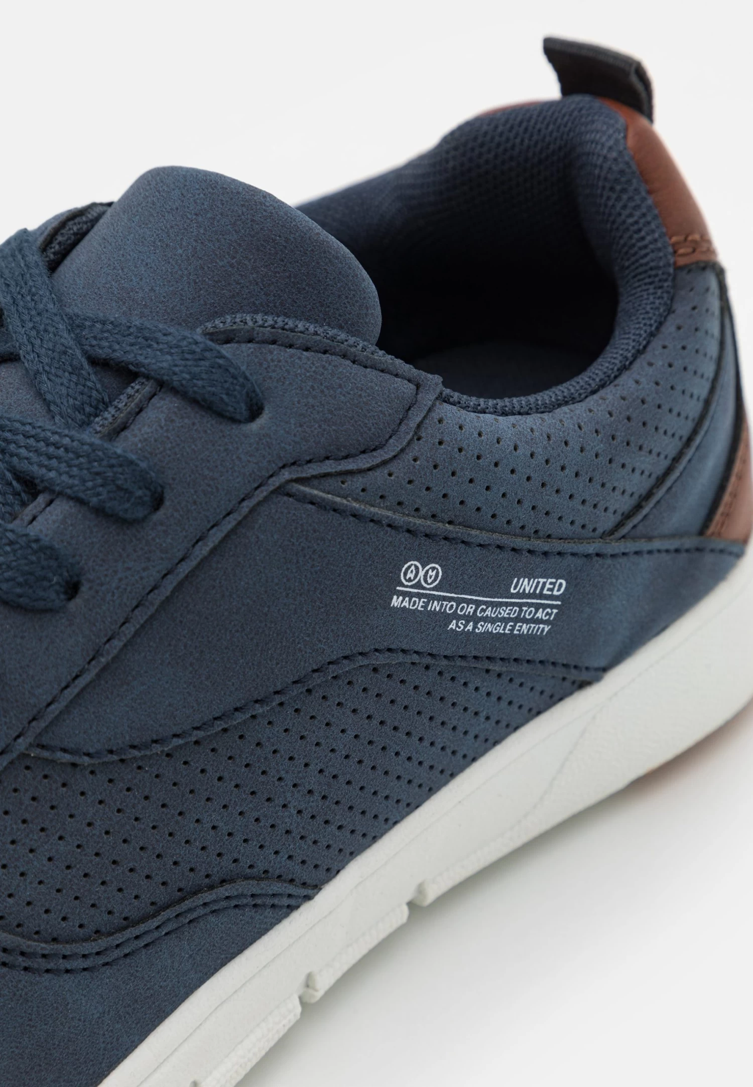 Pier One Trainers - Trainers 8 Pier One Trainers - Trainers - Image 6