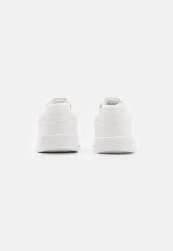Pier One Unisex - Trainers - White -Shoe Style Sales 4983de3eec88467780097e91a4c2581a