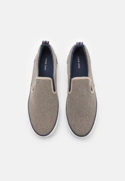 Pier One Unisex - Trainers - Taupe -Shoe Style Sales 4bfc3dea16e84e949402e19f285476a8