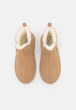 Pier One Leather- Slippers - Beige -Shoe Style Sales a3189e62d70c4a25956ca62fc91c060e