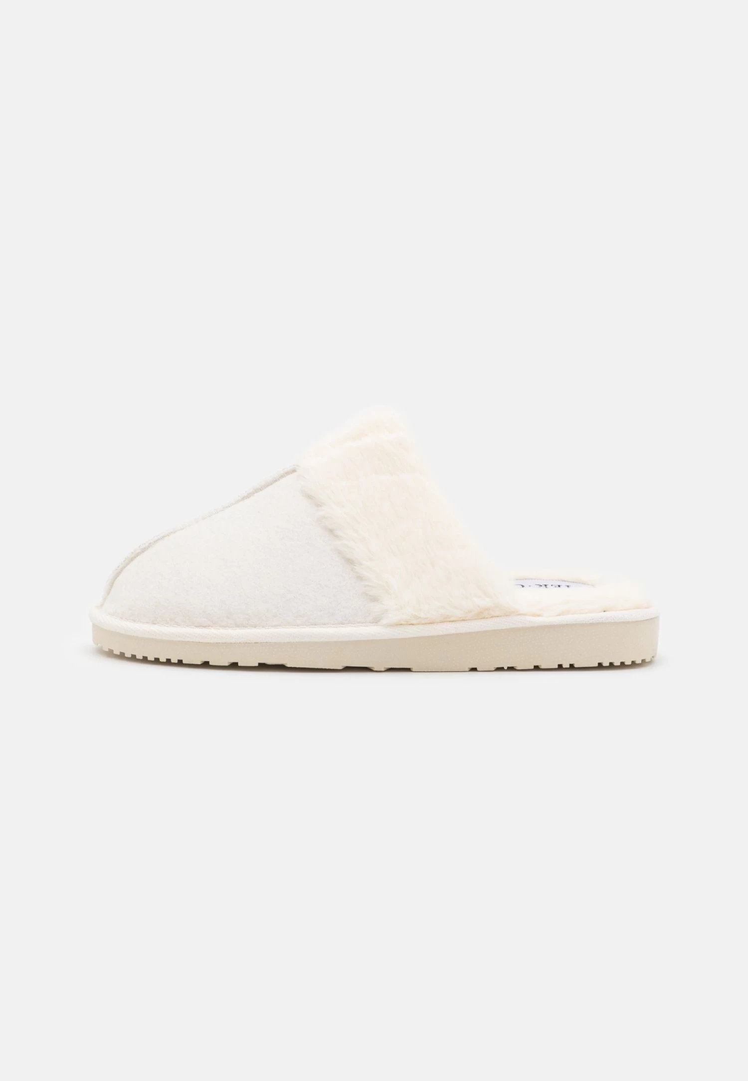 Pier One Slippers - Off-White 3 Pier One Slippers - Off-White