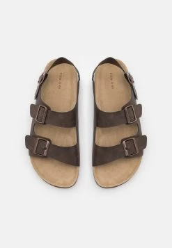 Pier One Unisex - Sandals - Dark Brown -Shoe Style Sales a689817c07e34f47aa63a98de89f094a