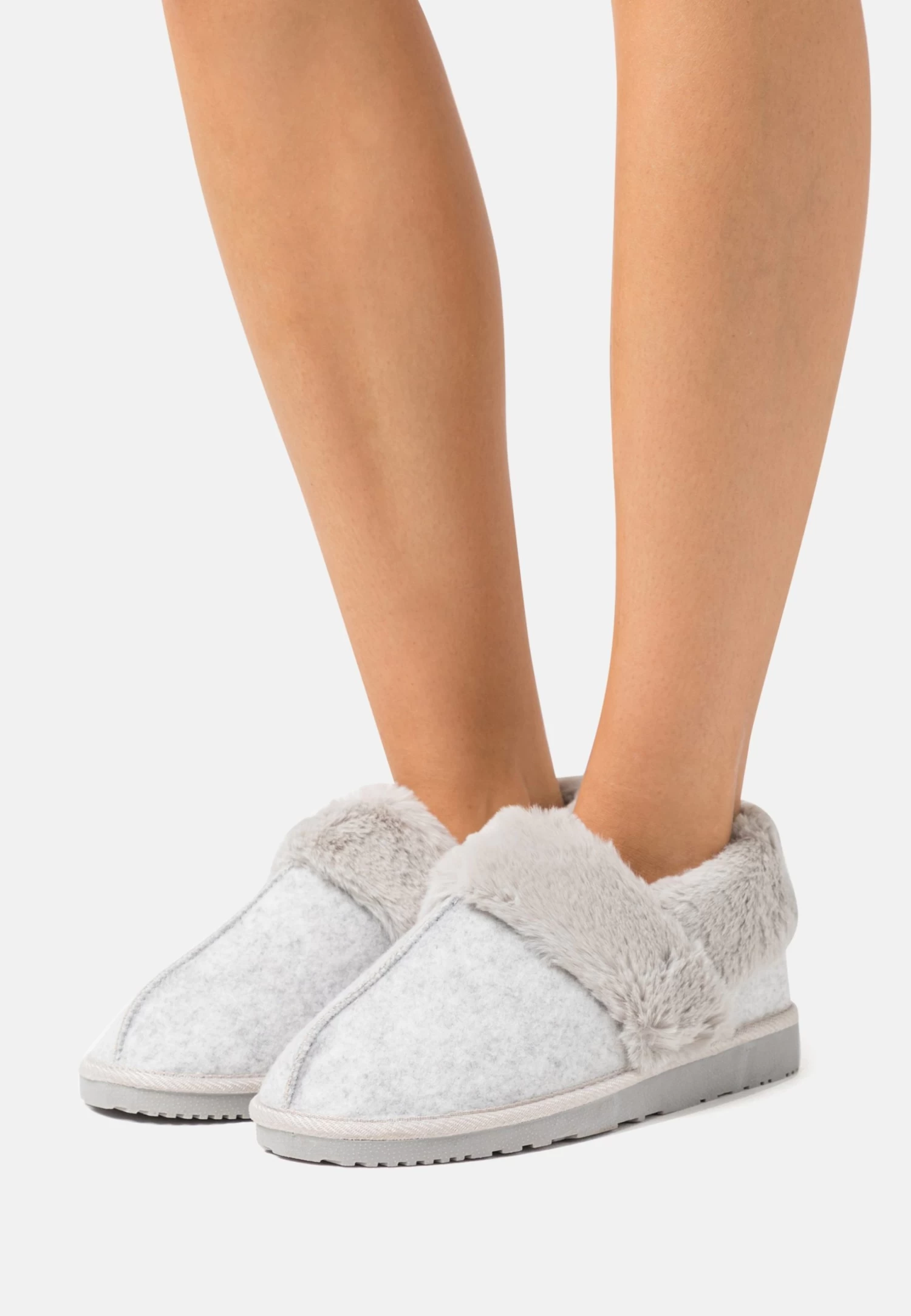 Pier One Slippers - Grey 3 Pier One Slippers - Grey