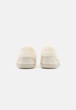 Pier One Slippers - White 11 Pier One Slippers - White -Shoe Style Sales e95c473c042849e39cad888ba96babb2